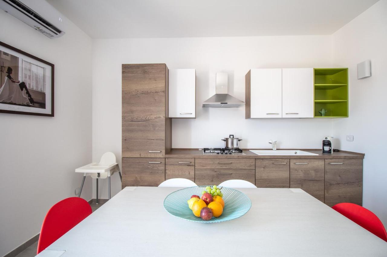 M'Place Apartments Palermo Buitenkant foto